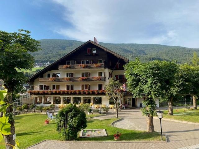 Hotel Rodes Ortisei Esterno foto