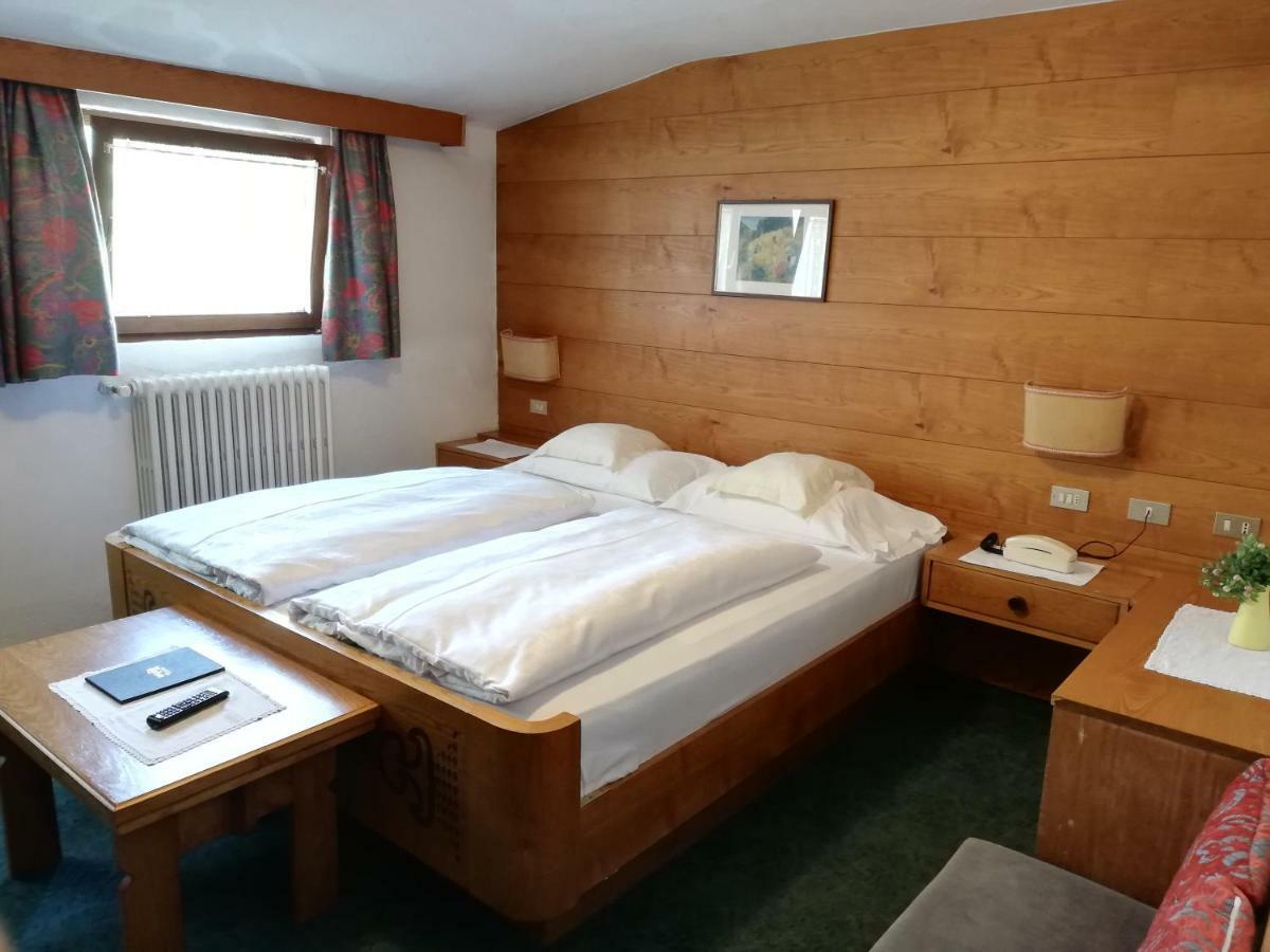 Hotel Rodes Ortisei Esterno foto